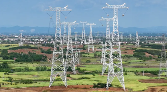 Umfassender Leitfaden zu Übertragungsleitungssicherungen: Von Strukturmaterialien bis zur Fehlervermeidung