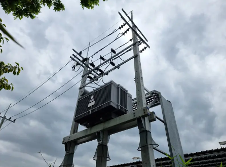 Auswahl und Konfiguration der Überspannungsveranstaltung für 10 kV und unterhalb der Verteilungssysteme: Eine vergleichende Anleitung zu IEC- und IEEE -Standards